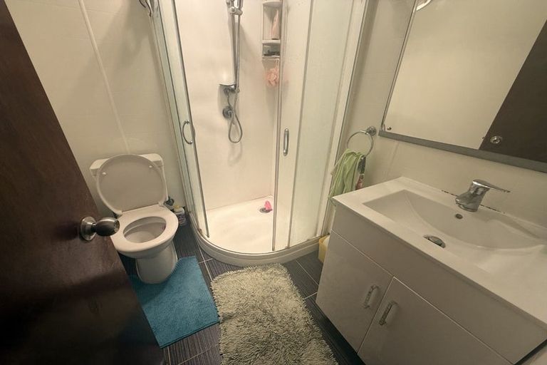 Photo of property in 10 Ribot Place, Randwick Park, Auckland, 2105