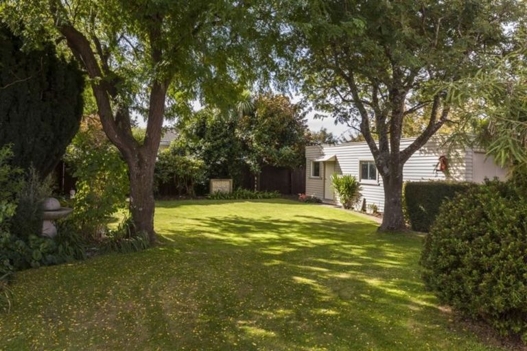 Photo of property in 100 Brookside Terrace, Bryndwr, Christchurch, 8053