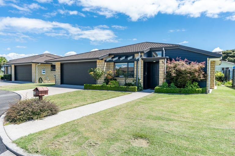 Photo of property in Rosehill Lifestyle Village, 11/182 Gleneagles Drive, Te Awamutu, 3800