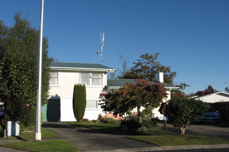 Photo of property in 33 Weka Place, Tokoroa, 3420