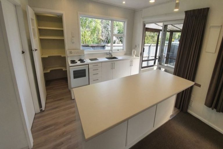 Photo of property in 157 Wainoni Road, Avondale, Christchurch, 8061