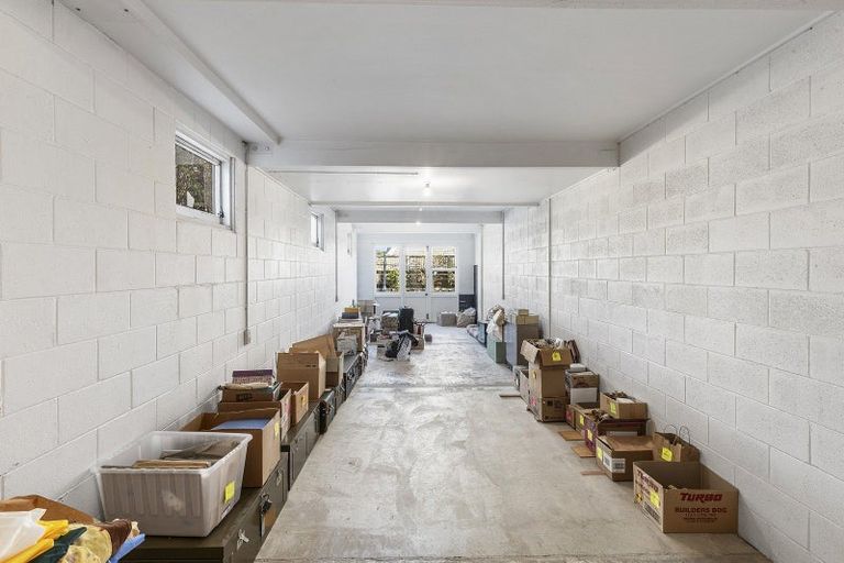 Photo of property in 26a Messines Road, Karori, Wellington, 6012