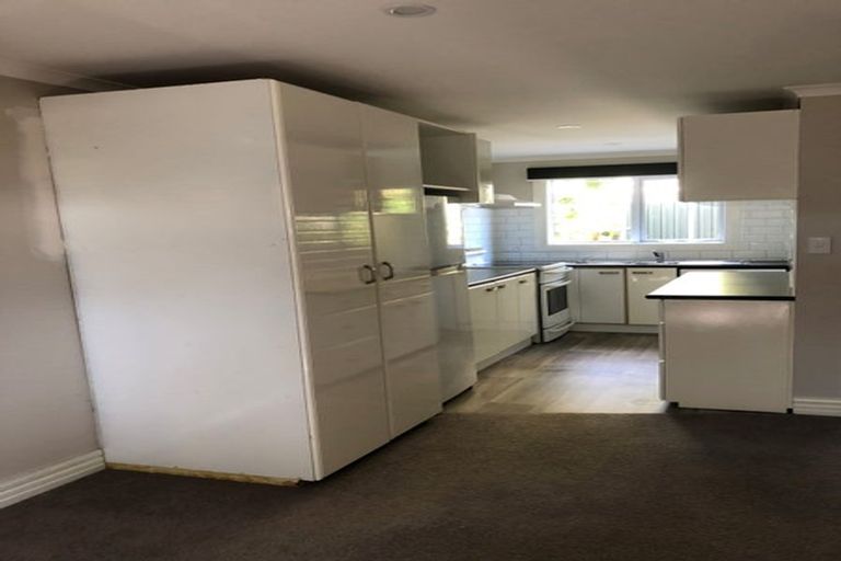 Photo of property in 4 Takutai Road, Pukerua Bay, 5026