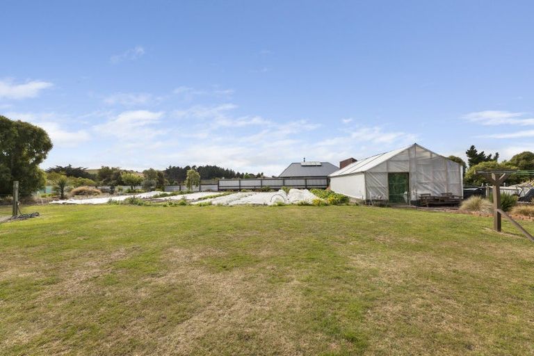 Photo of property in 66 London Street, Hampden, 9410