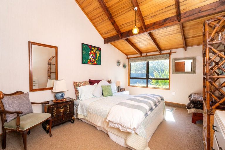 Photo of property in 1 Ritchie Place, Havelock North, 4130