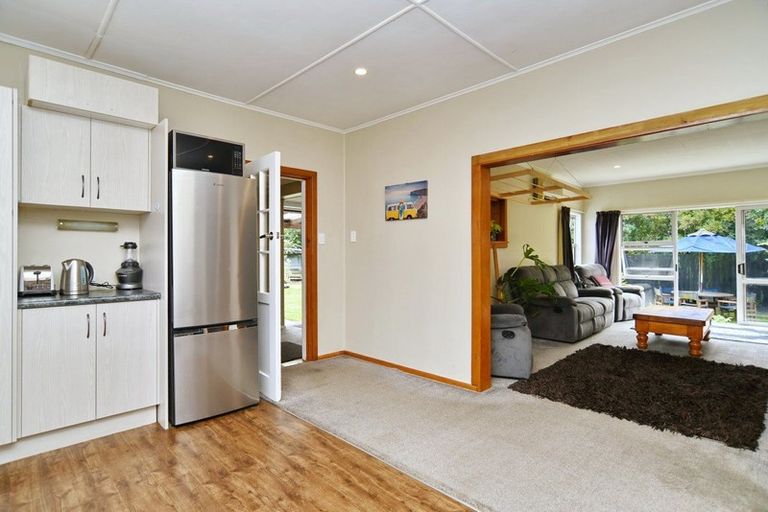 Photo of property in 69 West Belt, Rangiora, 7400