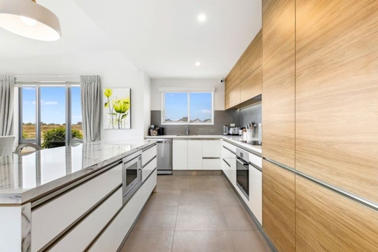 Photo of property in 51 Silverstream Boulevard, Kaiapoi, 7630