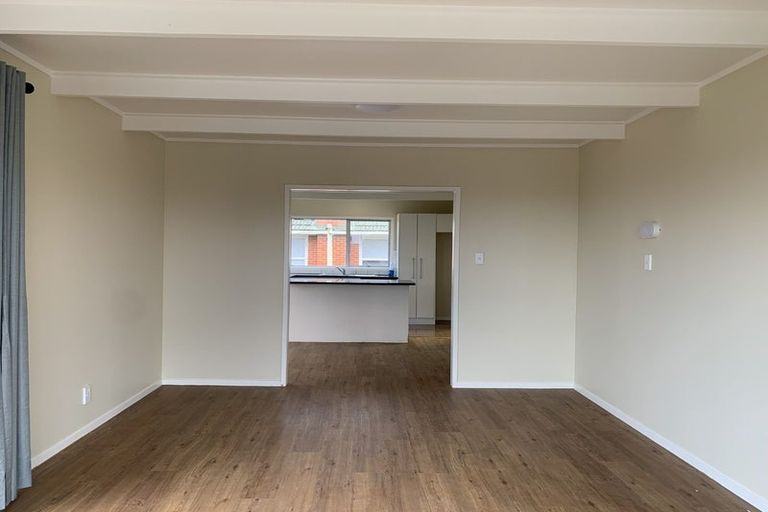 Photo of property in 45 Royal Road, Massey, Auckland, 0614