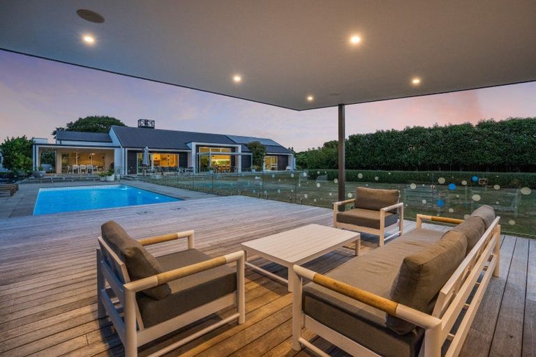 Photo of property in 12-14 Westwood Avenue, Greytown, 5712