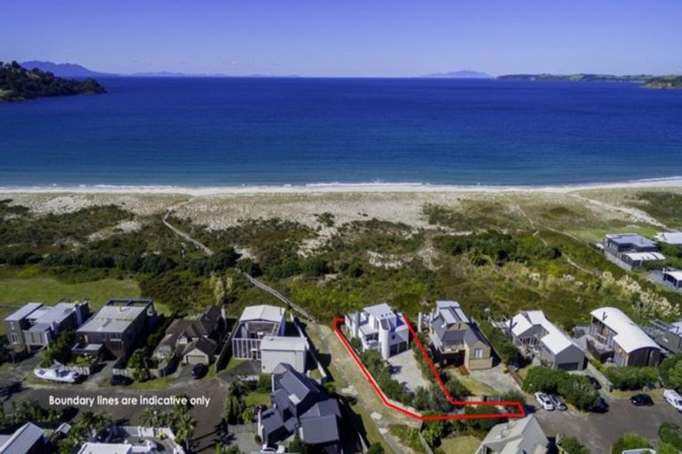 Photo of property in 12 Parry Court, Omaha, 0986