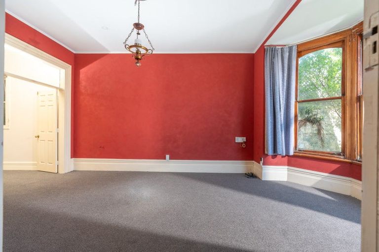 Photo of property in 9 Lipman Street, Mount Victoria, Wellington, 6011