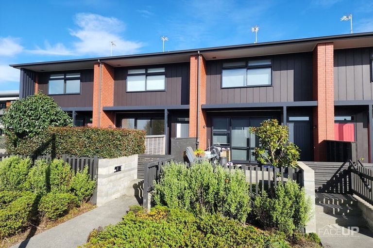 Photo of property in 62 Walter Merton Road, Hobsonville, Auckland, 0616