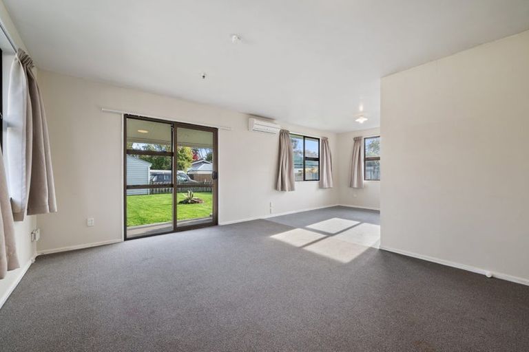 Photo of property in 2/696 Gloucester Street, Linwood, Christchurch, 8062