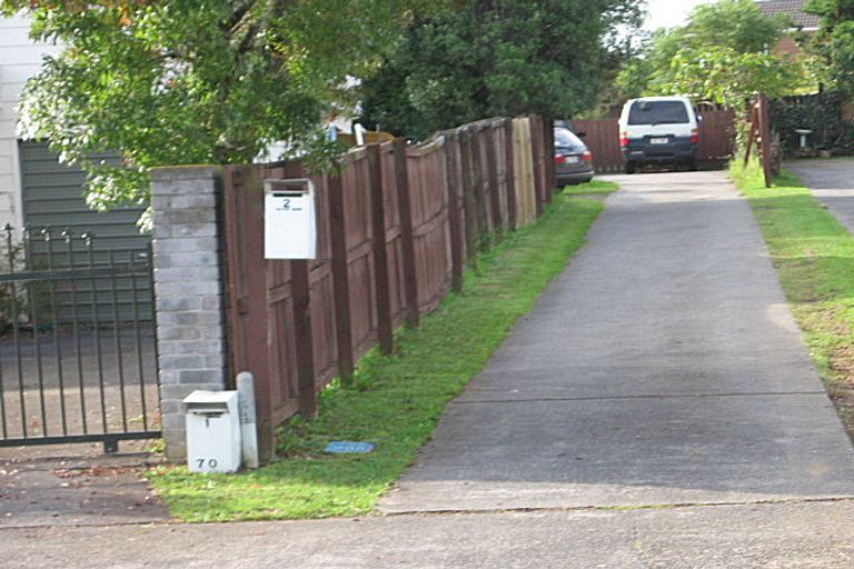 Photo of property in 70 Sunderlands Road, Half Moon Bay, Auckland, 2012