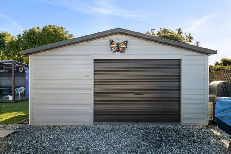 Photo of property in 122 Henry Street, Waikouaiti, 9510