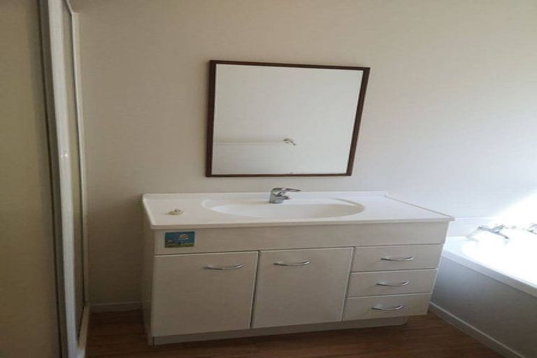 Photo of property in 38 Saxon Woods Drive, Rototuna North, Hamilton, 3210