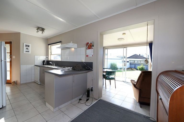 Photo of property in 118 Conway Street, Mayfair, Hastings, 4122