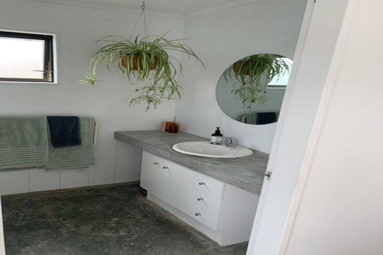 Photo of property in 566n Adelaide Road, Berhampore, Wellington, 6023