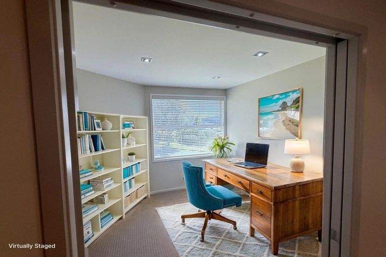 Photo of property in 112 Kittiwake Drive, Schnapper Rock, Auckland, 0632