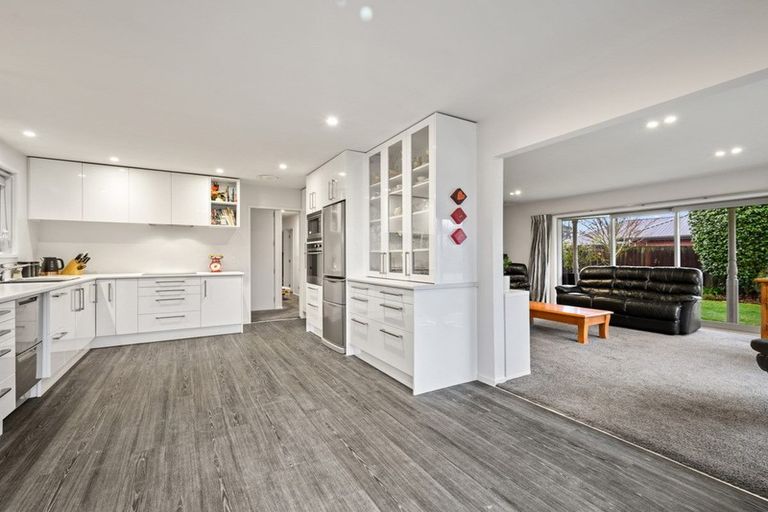 Photo of property in 45c Trafford Street, Harewood, Christchurch, 8051