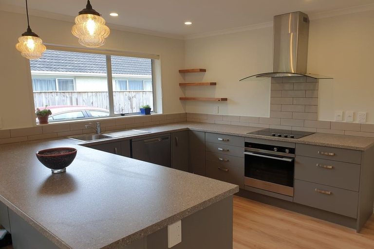 Photo of property in 42a Matatua Road, Raumati Beach, Paraparaumu, 5032