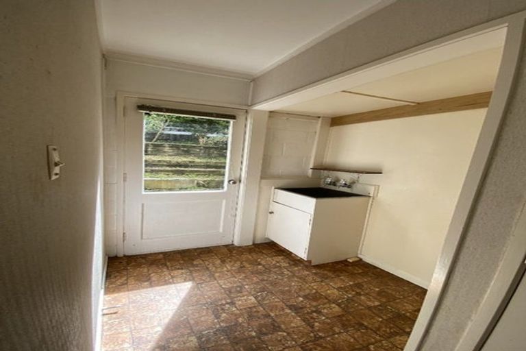 Photo of property in 31 Gretel Place, Hillcrest, Auckland, 0627