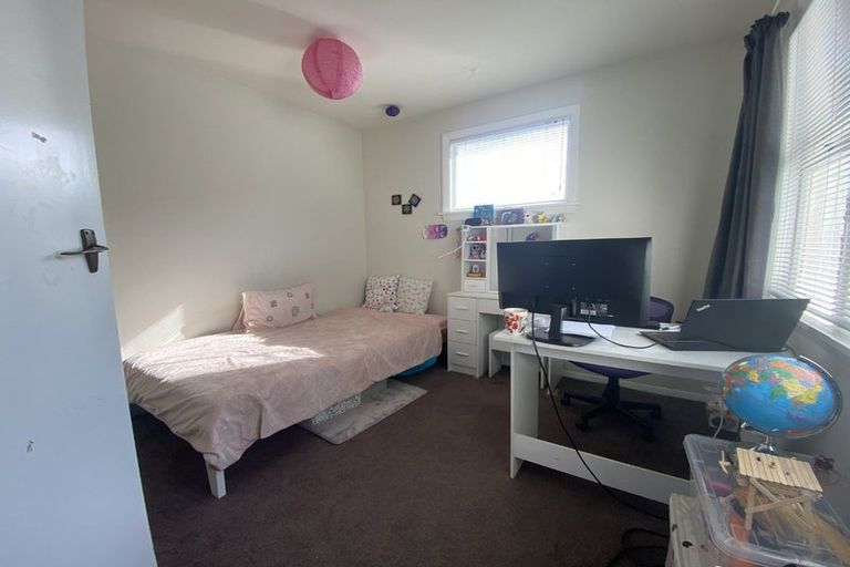 Photo of property in 19a Kauri Street, Riccarton, Christchurch, 8041