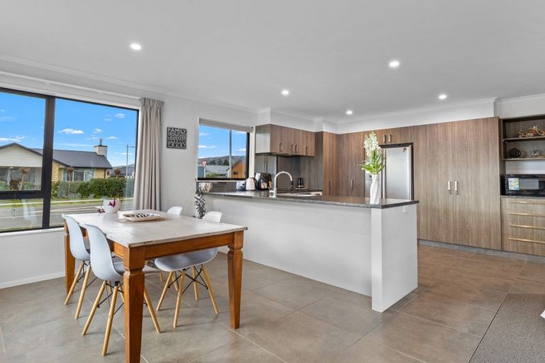 Photo of property in 28 Catalina Crescent, Burleigh, Blenheim, 7201