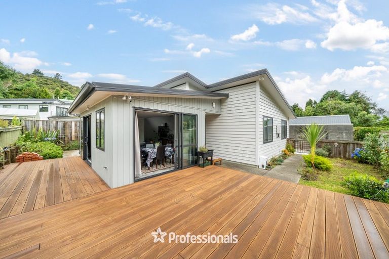 Photo of property in 28d Hair Street, Wainuiomata, Lower Hutt, 5014