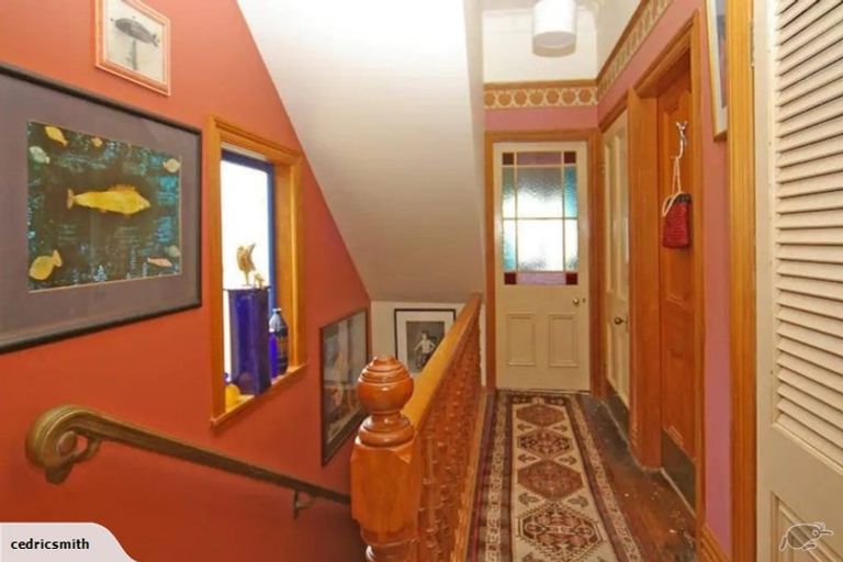 Photo of property in 14 Dorking Road, Brooklyn, Wellington, 6021