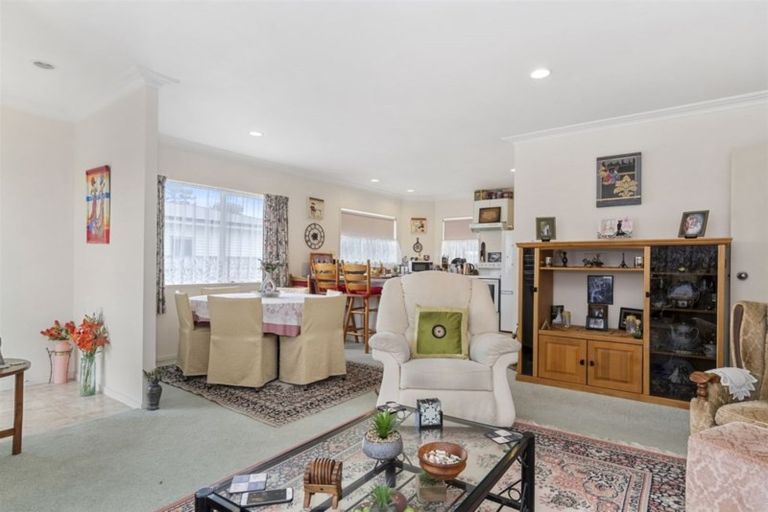 Photo of property in 496a Devonport Road, Tauranga South, Tauranga, 3112