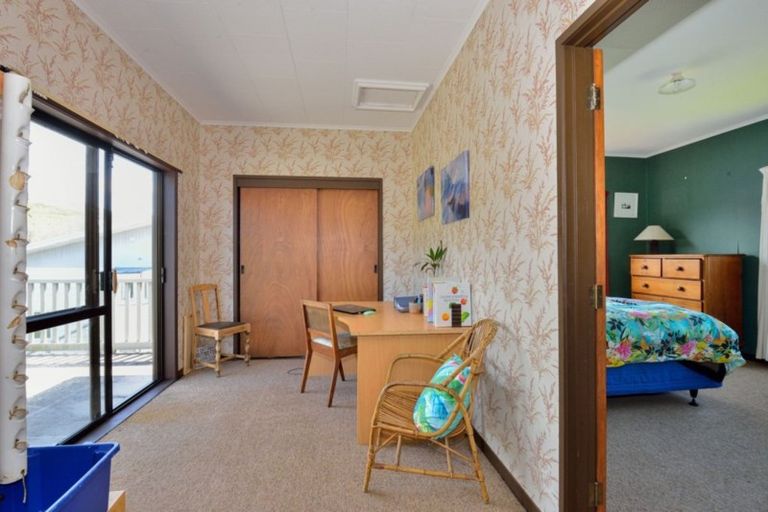 Photo of property in 20 Lysnar Street, Okitu, Gisborne, 4010