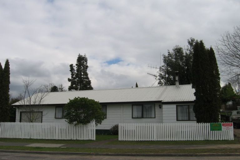 Photo of property in 28 Sylvania Drive, Matua, Tauranga, 3110
