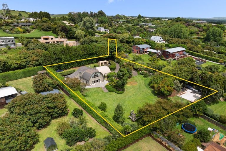 Photo of property in 12 Zapote Place, Ohauiti, Tauranga, 3112