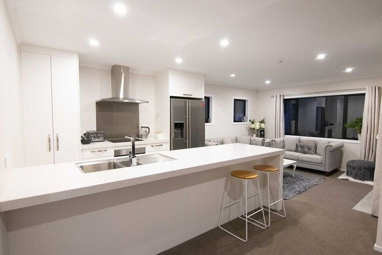 Photo of property in 33 Ridgedale Crescent, Flagstaff, Hamilton, 3210