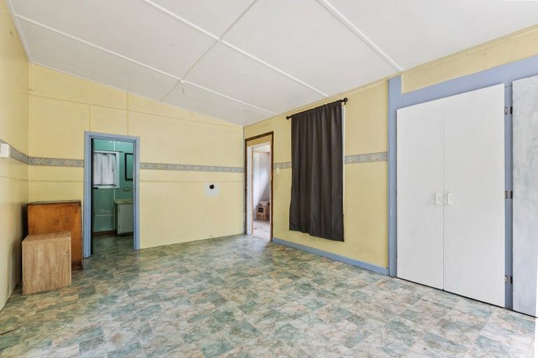 Photo of property in 9 Tamumu Road, Waipawa, 4210