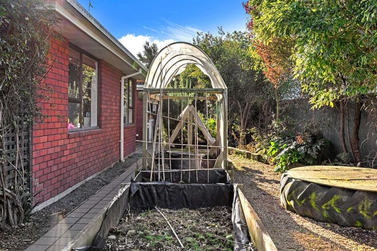 Photo of property in 1 Lacy Gate Place, Woodend, 7610