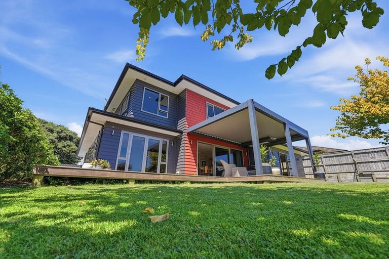 Photo of property in 42d Camellia Avenue, Bell Block, New Plymouth, 4312
