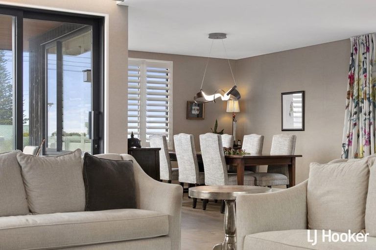 Photo of property in 18 Dillon Street, Waihi Beach, 3611