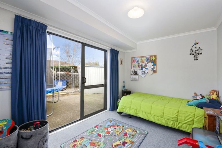 Photo of property in 10 Yasmin Lane, Kinloch, Taupo, 3377