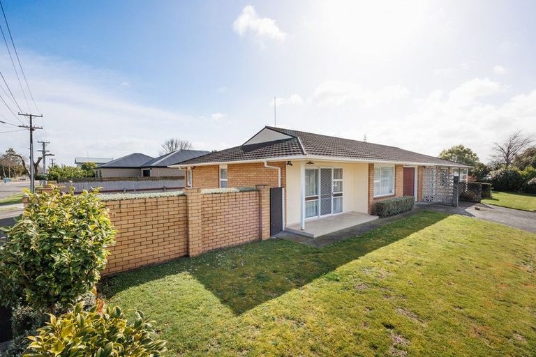 Photo of property in 46 Monrad Street, Highbury, Palmerston North, 4412