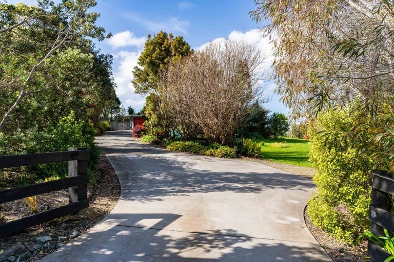 Photo of property in 58 Old Waipu Road, Mangawhai, 0505