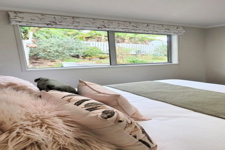 Photo of property in 36 Beach Road, Onerahi, Whangarei, 0110