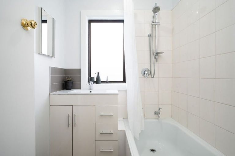 Photo of property in 1/17 Johns Road, Belfast, Christchurch, 8051