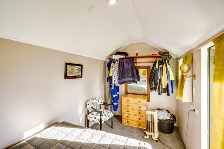 Photo of property in 6 Burton Crescent, Flaxmere, Hastings, 4120