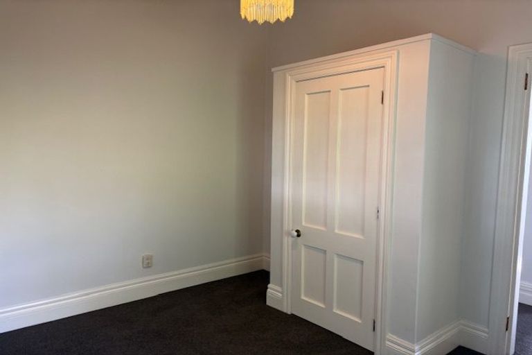 Photo of property in 55 Hutchinson Avenue, New Lynn, Auckland, 0600