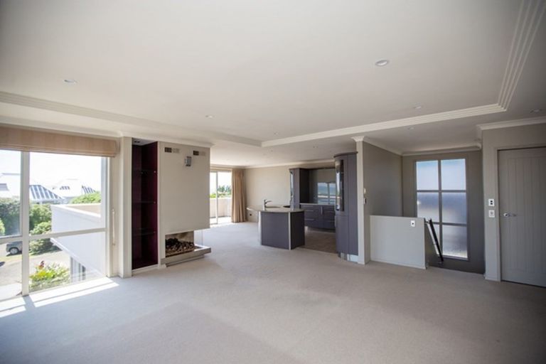 Photo of property in 2/508 Seaforth Road, Bowentown, Waihi Beach, 3177