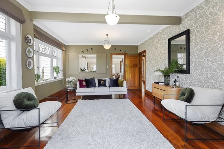 Photo of property in 52 Dundas Street, Seatoun, Wellington, 6022