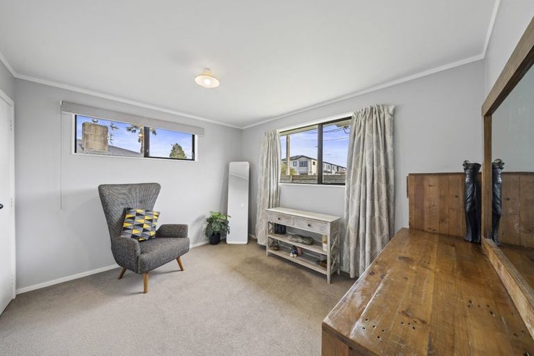 Photo of property in 143 Clevedon Road, Papakura, 2110