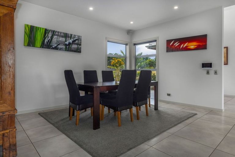 Photo of property in 75b Paremata Haywards Road, Pauatahanui, Porirua, 5381